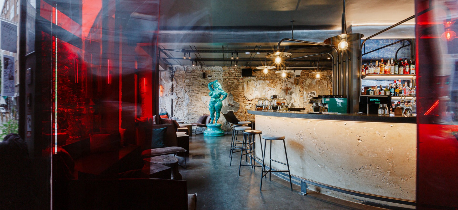 Pizzeria i bar AOK City Ryga8