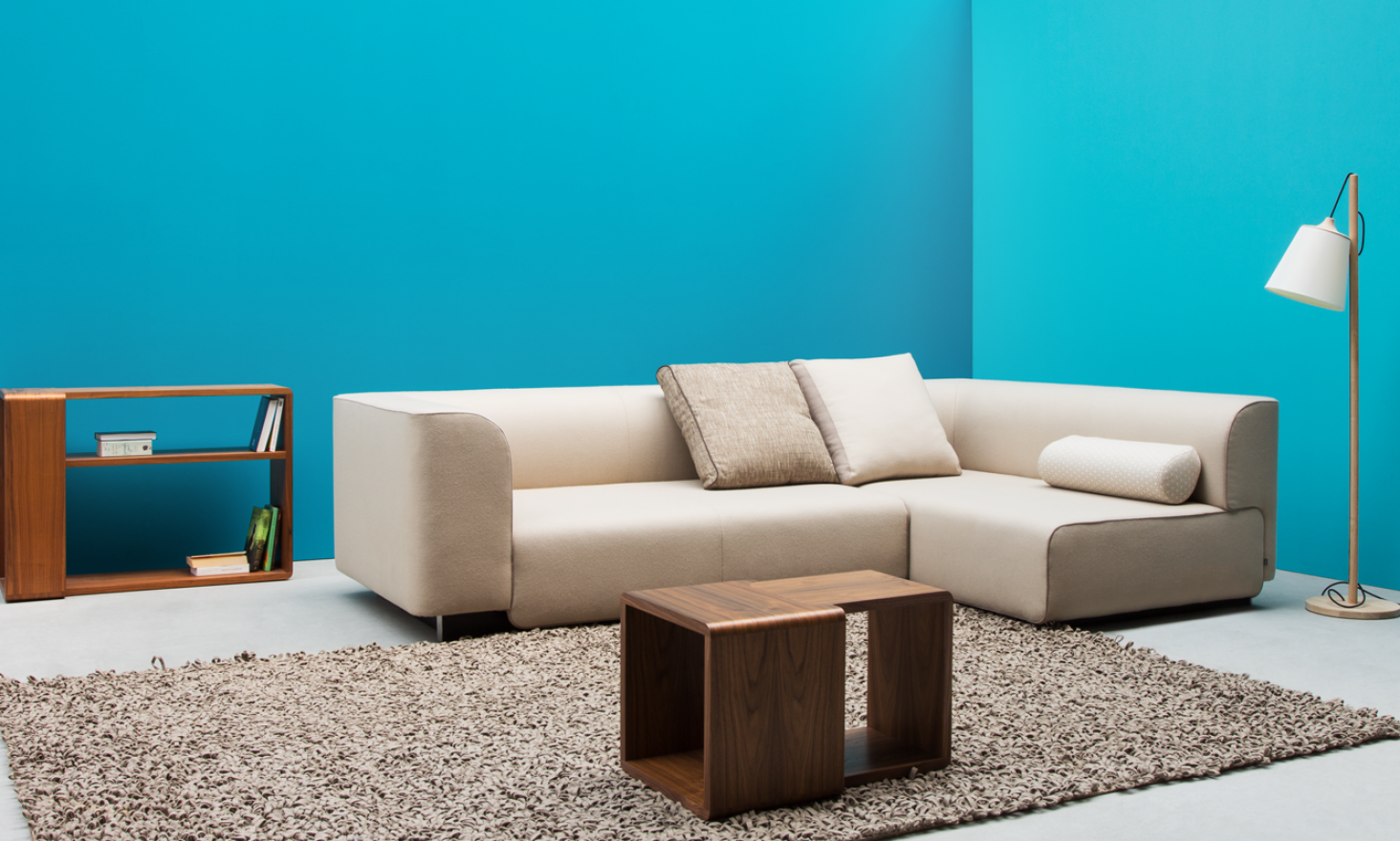 57fe42ce56f68bloc_ambient